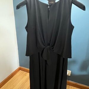 Elegant Black Sleeveless Dress